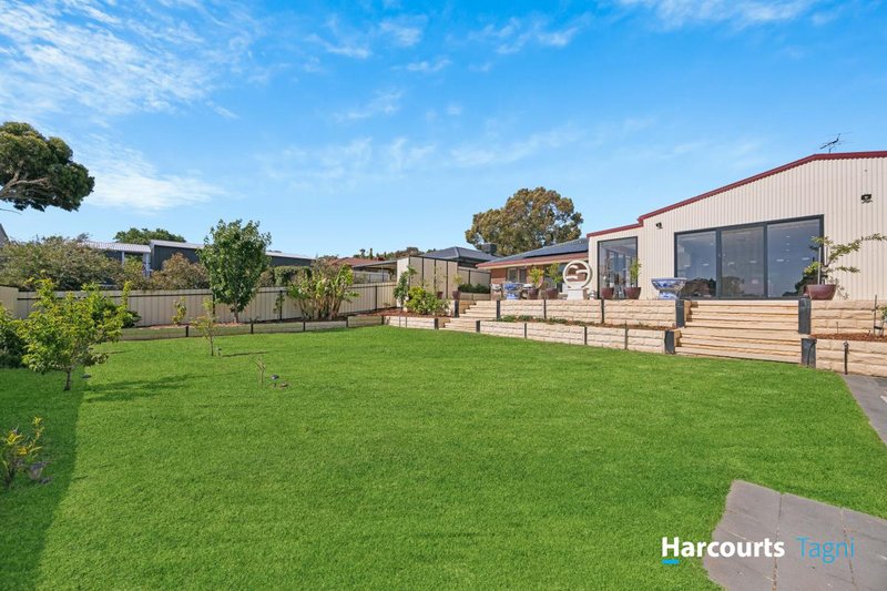 Photo - 13 Kingswood Avenue, Onkaparinga Hills SA 5163 - Image 2