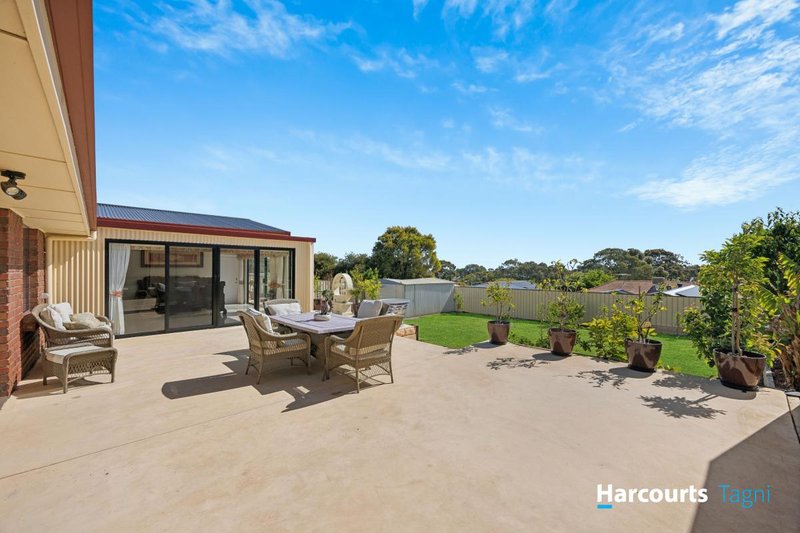 Photo - 13 Kingswood Avenue, Onkaparinga Hills SA 5163 - Image 24