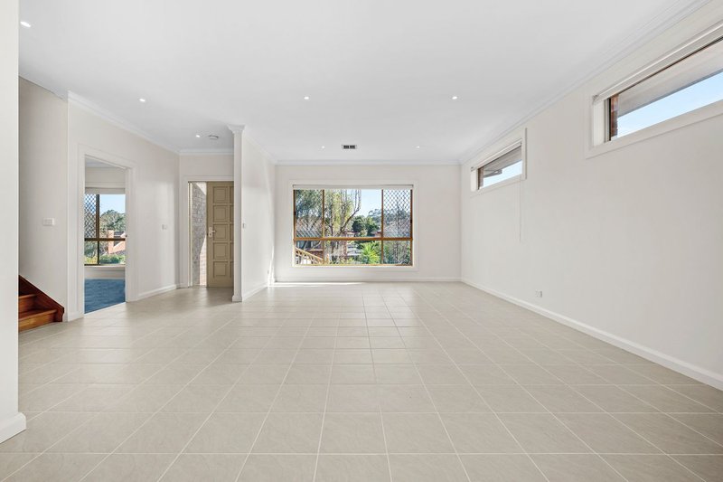 Photo - 13 Kinlock Street, Macleod VIC 3085 - Image 4