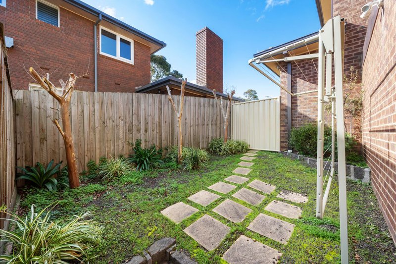 Photo - 13 Kinlock Street, Macleod VIC 3085 - Image 13