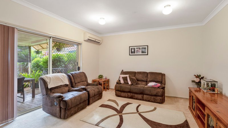 Photo - 1/3 Kinta Street, Tanah Merah QLD 4128 - Image 3