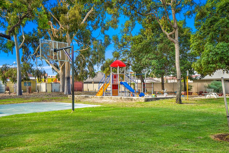 Photo - 1/3 Knight Avenue, Yokine WA 6060 - Image 21