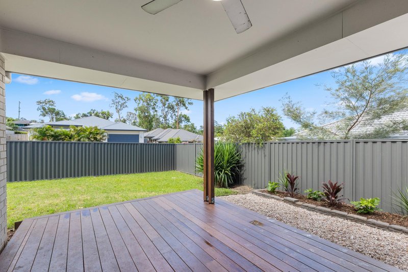 Photo - 13 Knightsbridge Drive, Chuwar QLD 4306 - Image 11