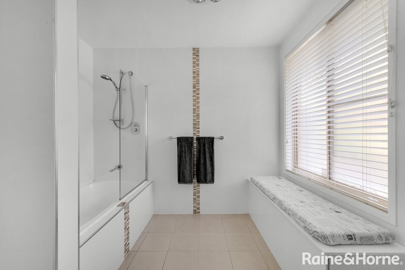 Photo - 13 Koloona Drive, Tapitallee NSW 2540 - Image 8