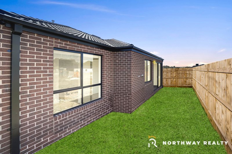 Photo - 13 Koora Drive, Sunbury VIC 3429 - Image 16