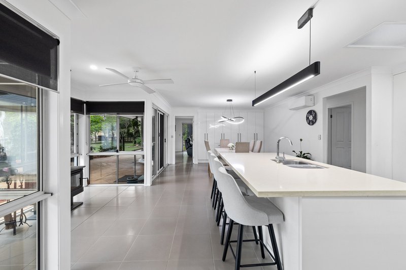 Photo - 13 Korsman Drive, Thornlands QLD 4164 - Image 7