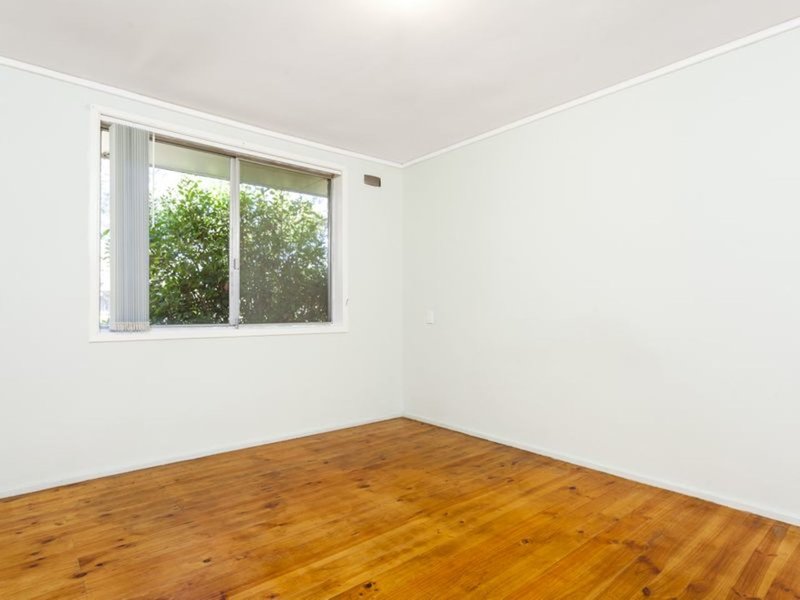 Photo - 13 Krichauff Street, Page ACT 2614 - Image 2