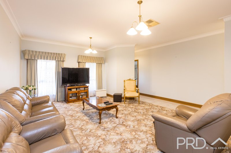 Photo - 13 Kurrajong Street, Red Cliffs VIC 3496 - Image 3