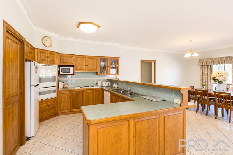 Photo - 13 Kurrajong Street, Red Cliffs VIC 3496 - Image 6