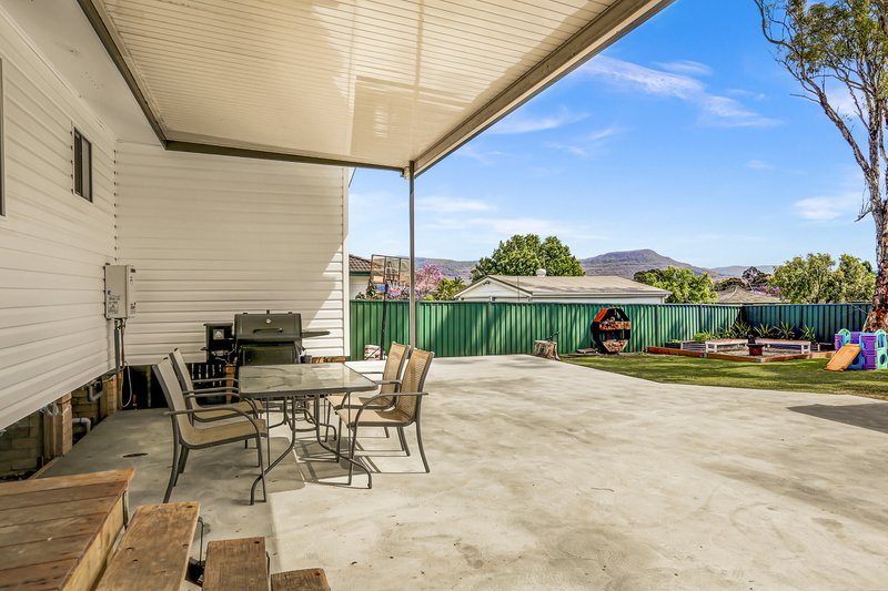 Photo - 13 Kurrawa Crescent, Koonawarra NSW 2530 - Image 7