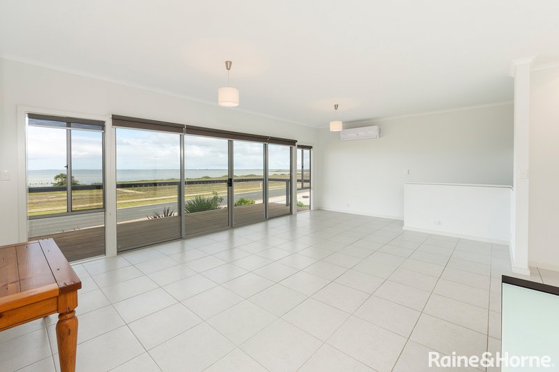 Photo - 13 Lake Road, Milang SA 5256 - Image 2