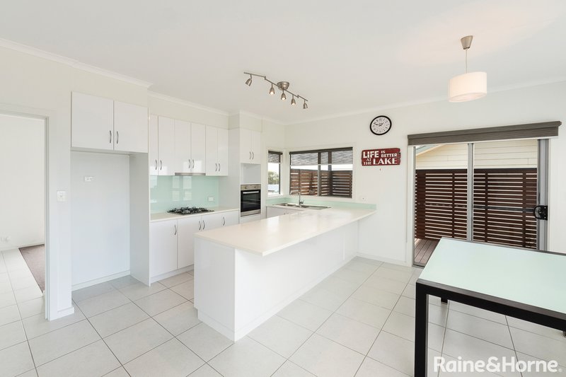 Photo - 13 Lake Road, Milang SA 5256 - Image 4