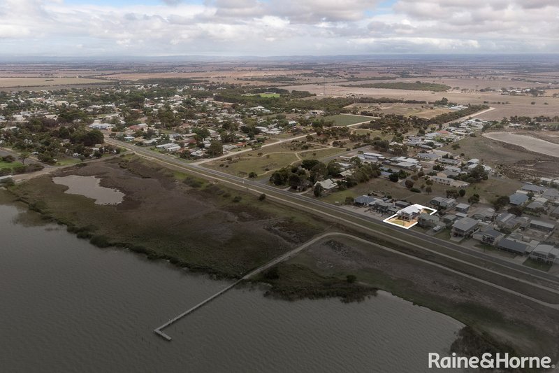 Photo - 13 Lake Road, Milang SA 5256 - Image 16