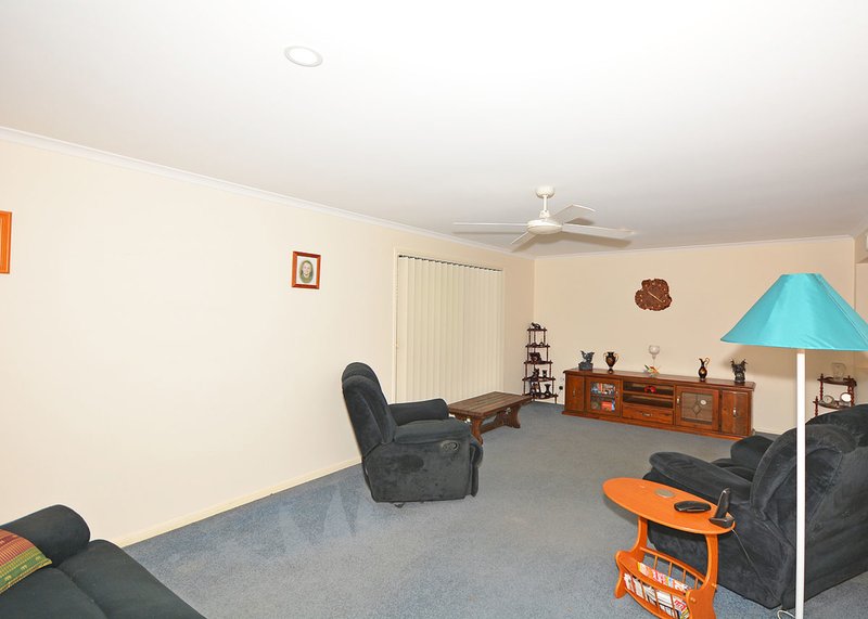 Photo - 13 Lakeridge Drive, Dundowran QLD 4655 - Image 8