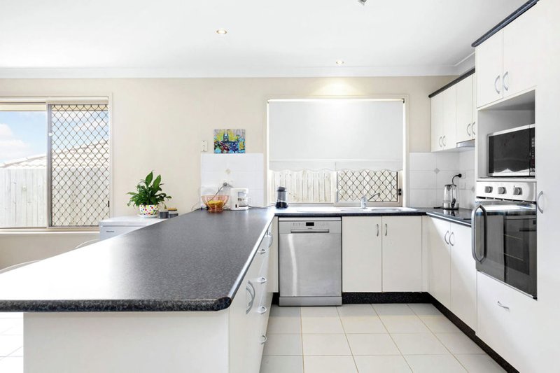 Photo - 13 Lakes Entrance Drive, Springfield Lakes QLD 4300 - Image 1