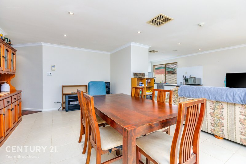 Photo - 13 Lambert Street, Huntingdale WA 6110 - Image 5