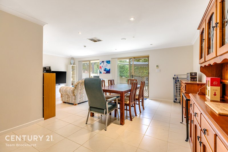 Photo - 13 Lambert Street, Huntingdale WA 6110 - Image 8