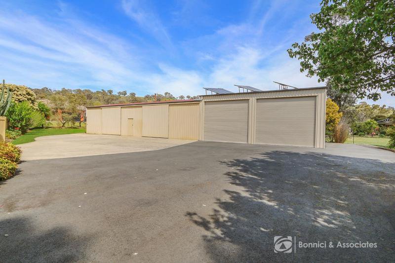 Photo - 13 Lambourn Drive, Wodonga VIC 3690 - Image 22