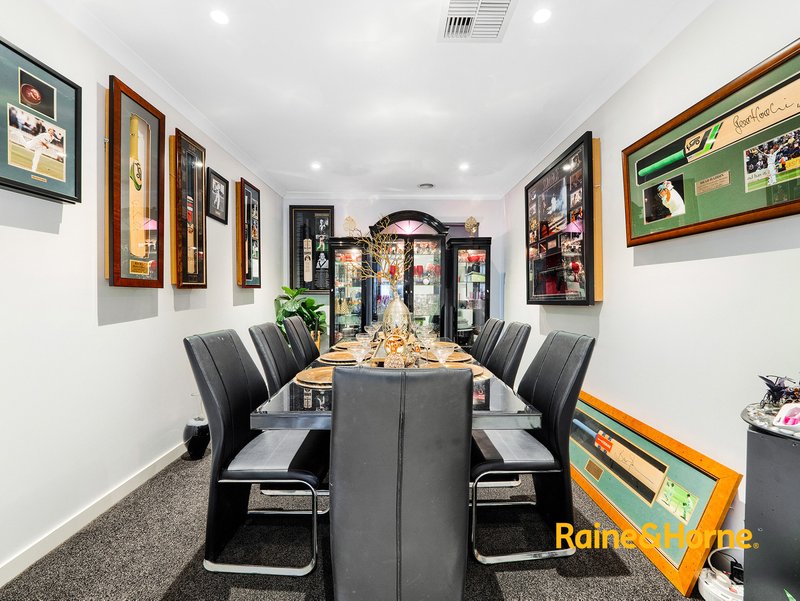 Photo - 13 Landrace Way, Clyde North VIC 3978 - Image 2