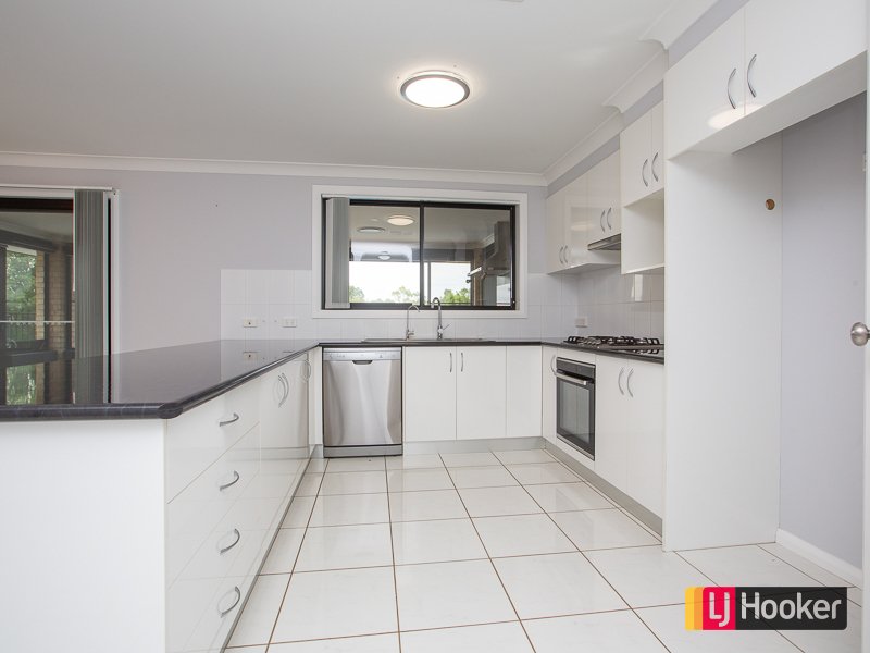 Photo - 13 Landsborough Close, Westdale NSW 2340 - Image 3