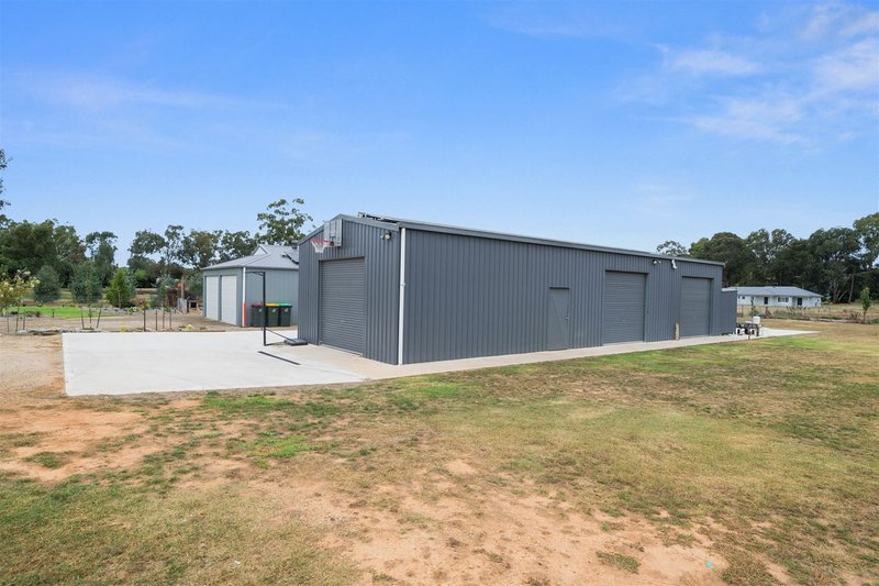 Photo - 13 Lang Place, Oxley VIC 3678 - Image 20