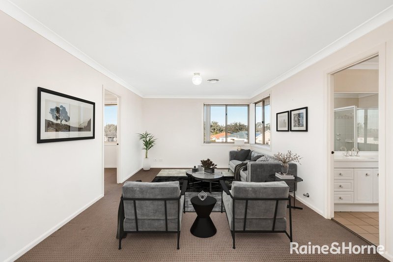 Photo - 13 Langford Smith Close, Kellyville NSW 2155 - Image 7