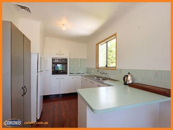 Photo - 13 Lanham Road, Deception Bay QLD 4508 - Image 5