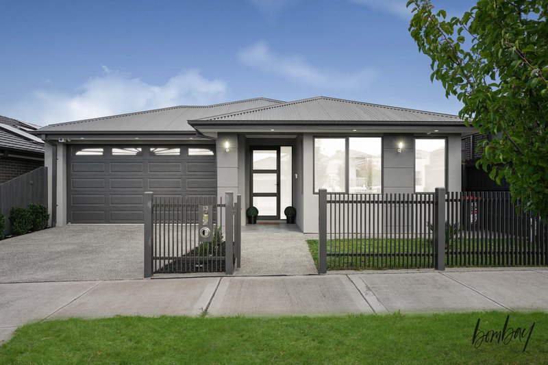 13 Laramie Street, Greenvale VIC 3059