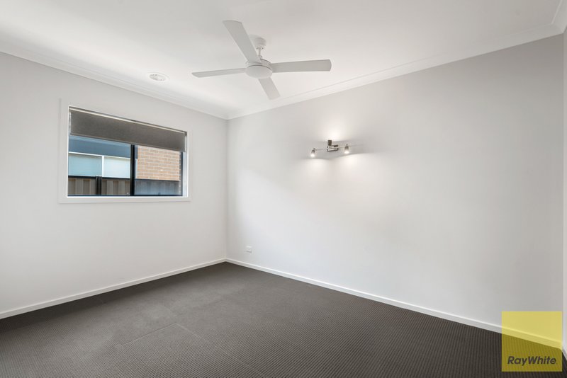 Photo - 13 Larissa Street, Tarneit VIC 3029 - Image 8