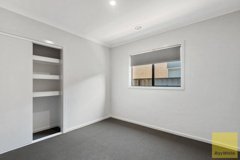 Photo - 13 Larissa Street, Tarneit VIC 3029 - Image 10