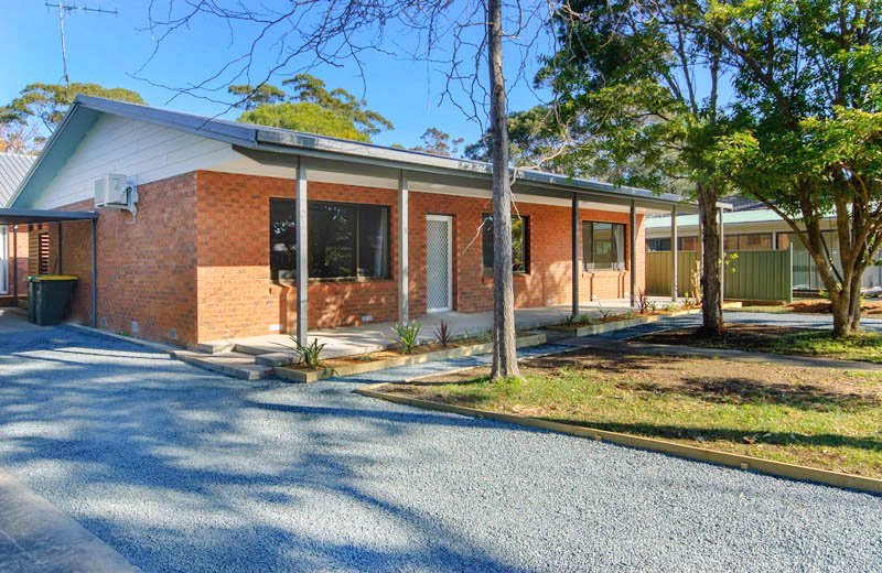 13 Larmer Close, Broulee NSW 2537