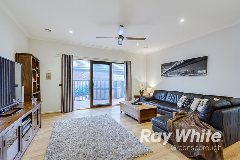 Photo - 13 Laurence Street, Doreen VIC 3754 - Image 4