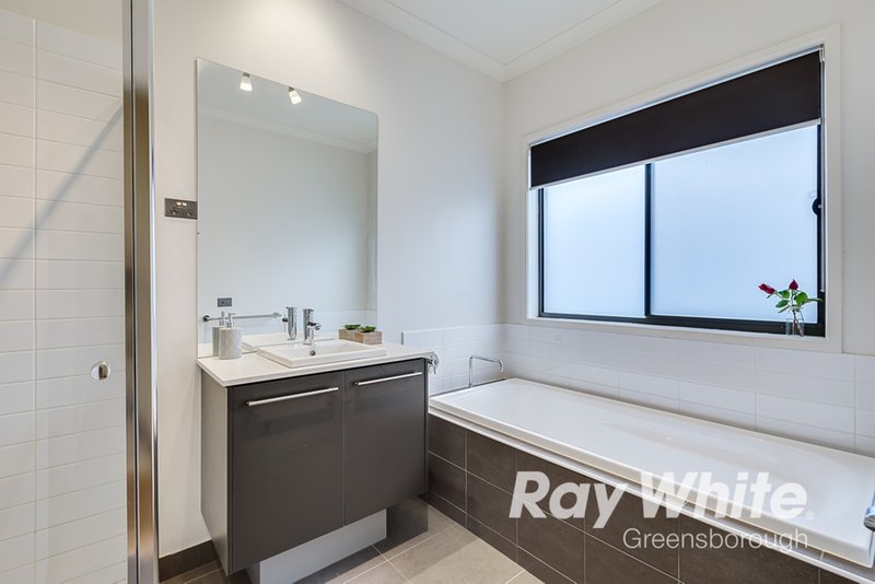 Photo - 13 Laurence Street, Doreen VIC 3754 - Image 10