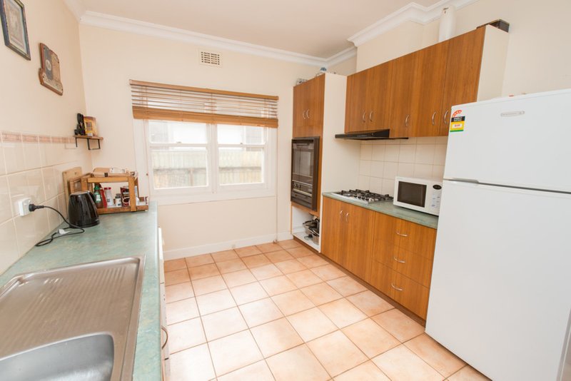 Photo - 13 Leask Avenue, Mildura VIC 3500 - Image 2