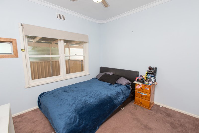 Photo - 13 Leask Avenue, Mildura VIC 3500 - Image 7