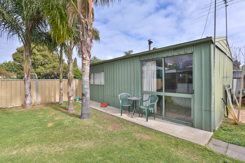 Photo - 13 Leask Avenue, Mildura VIC 3500 - Image 10