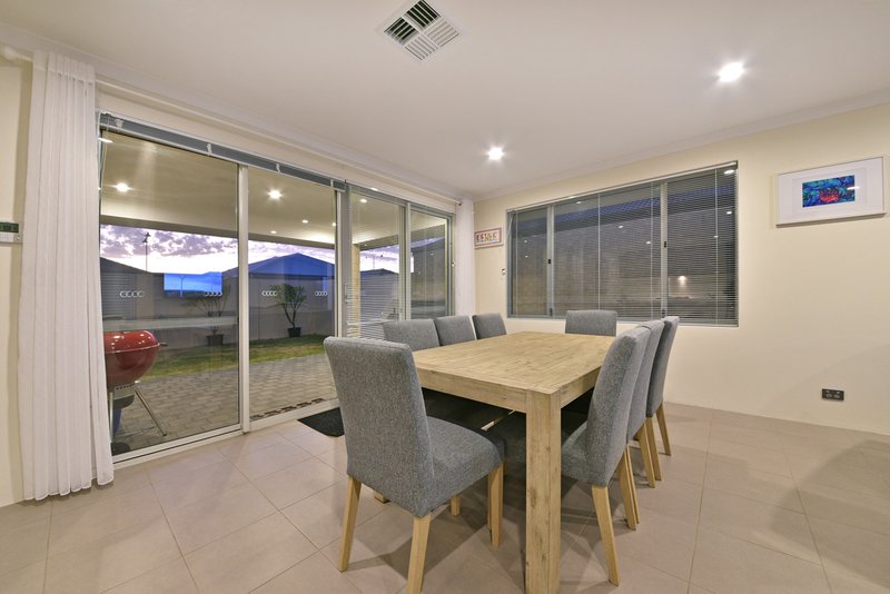 Photo - 13 Ledbury Way, Alkimos WA 6038 - Image 21