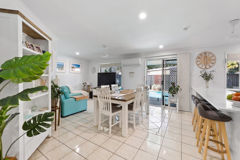 Photo - 13 Leister Court, Bucasia QLD 4750 - Image 6