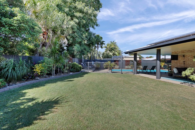 Photo - 13 Leister Court, Bucasia QLD 4750 - Image 26