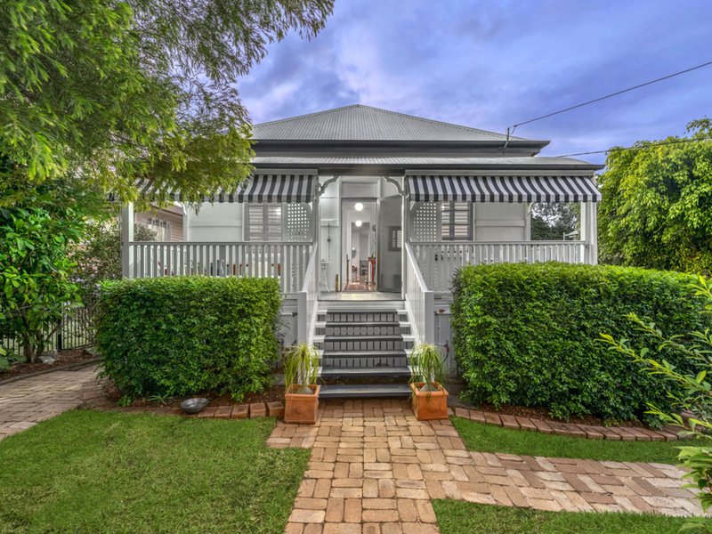 Photo - 13 Leslie Street, Nundah QLD 4012 - Image 2