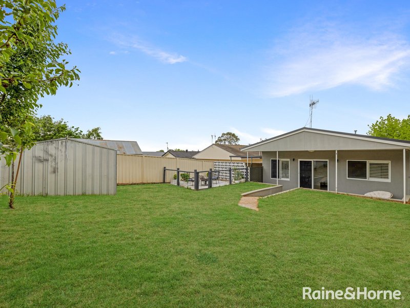 Photo - 13 Lewins Street, South Bathurst NSW 2795 - Image 14