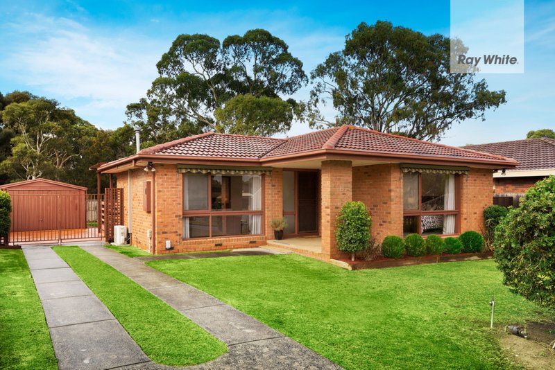 13 Lewis Close, Mill Park VIC 3082