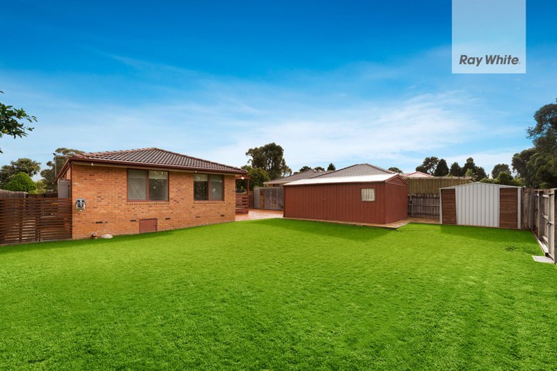 Photo - 13 Lewis Close, Mill Park VIC 3082 - Image 7