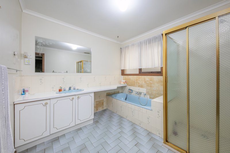 Photo - 13 License Road, Diggers Rest VIC 3427 - Image 6