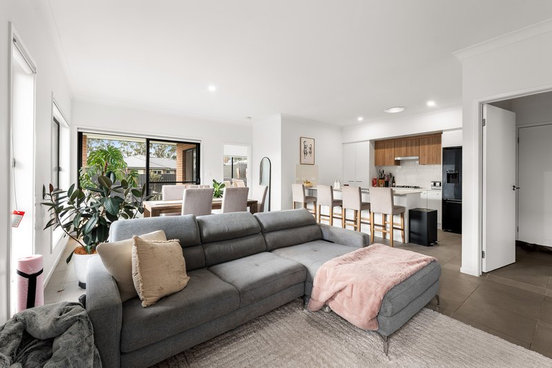 Photo - 13 Lilac Avenue, Lochinvar NSW 2321 - Image 3