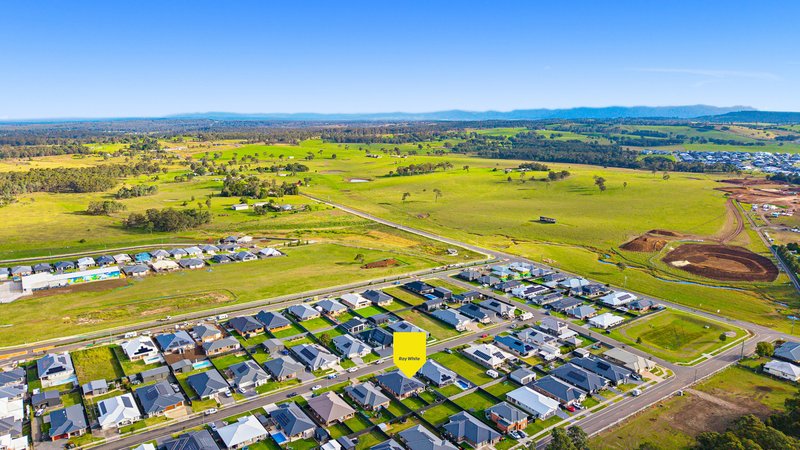 Photo - 13 Lilac Avenue, Lochinvar NSW 2321 - Image 16