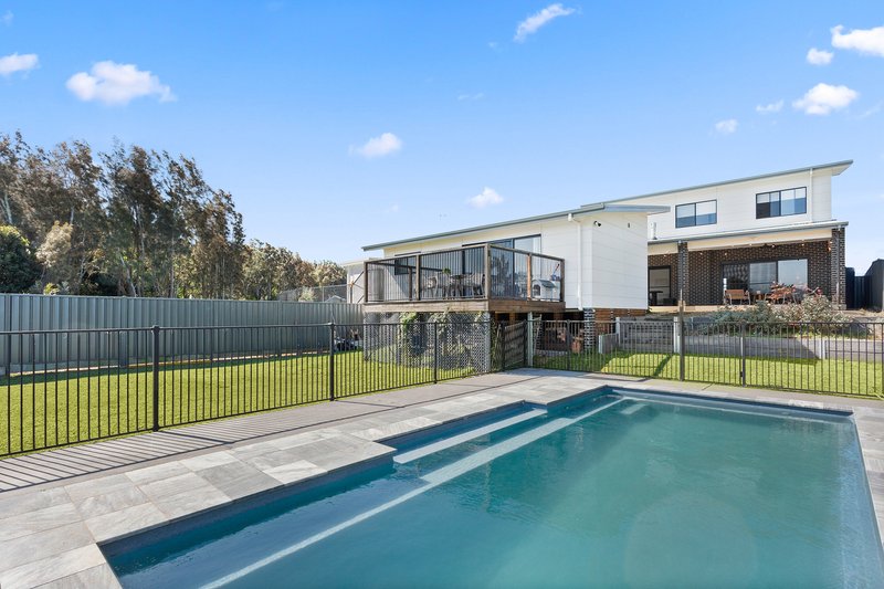 Photo - 13 Lillipilli Place, Windang NSW 2528 - Image 12