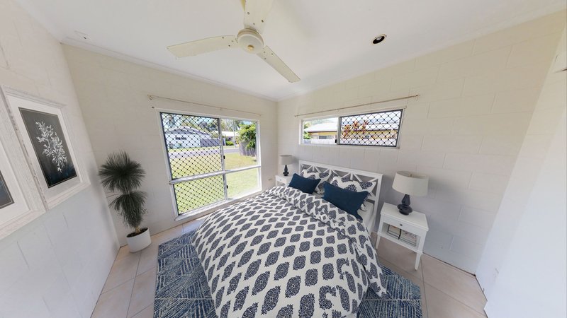 Photo - 13 Limpet Close, Trinity Beach QLD 4879 - Image 4