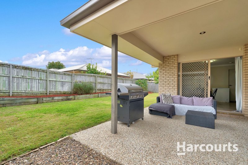 Photo - 13 Linfield Street, Hillcrest QLD 4118 - Image 12