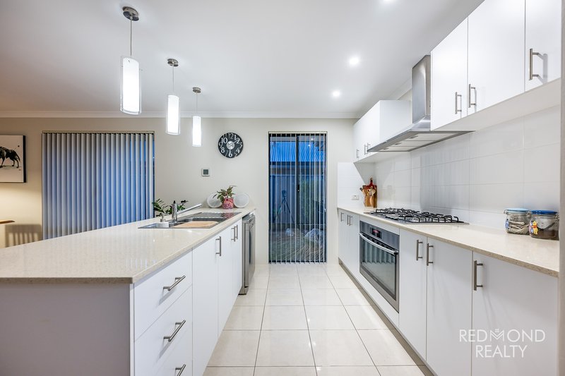 Photo - 13 Linksman Street, Yanchep WA 6035 - Image 10